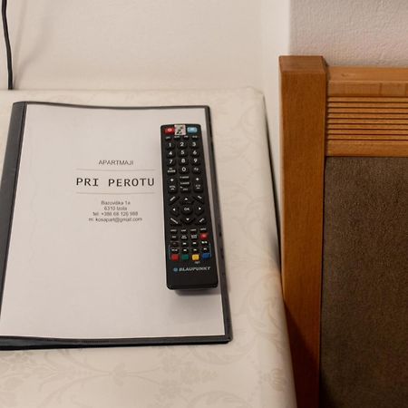 Apartmaji Pri Perotu イゾラ エクステリア 写真